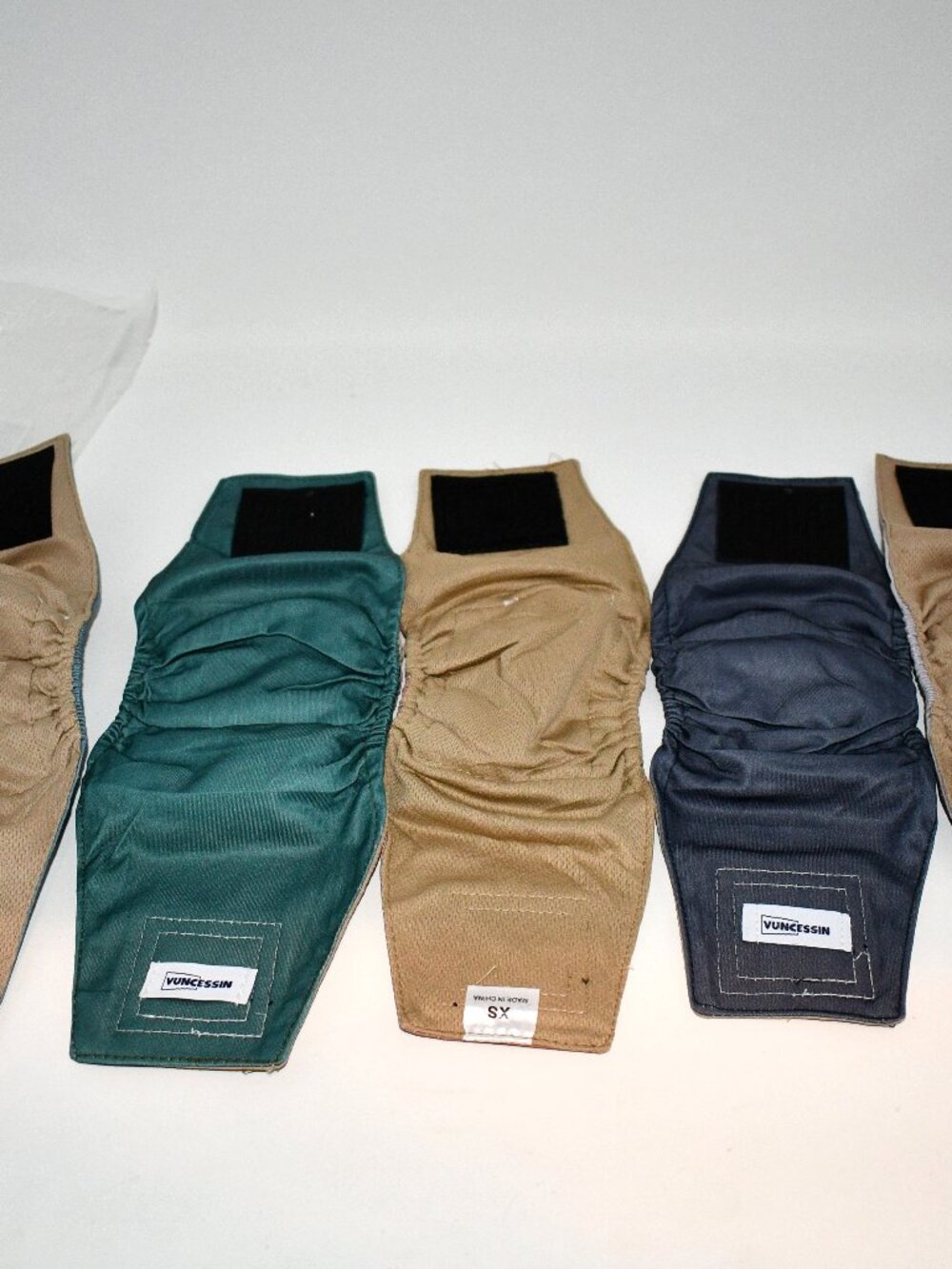 VUNCESSIN Reusable Male Dog Diapers X SMALL Pack of 5 Washable Multi NWT
